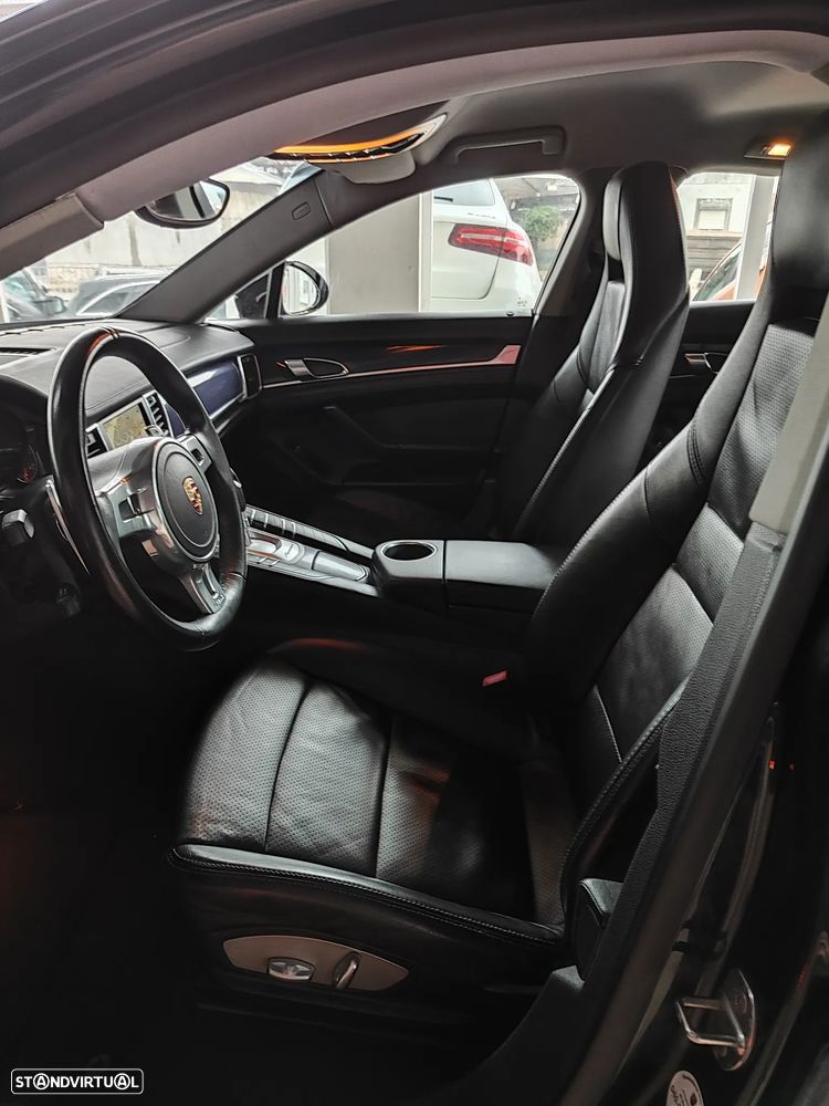 Porsche Panamera Platinum Edition - 13