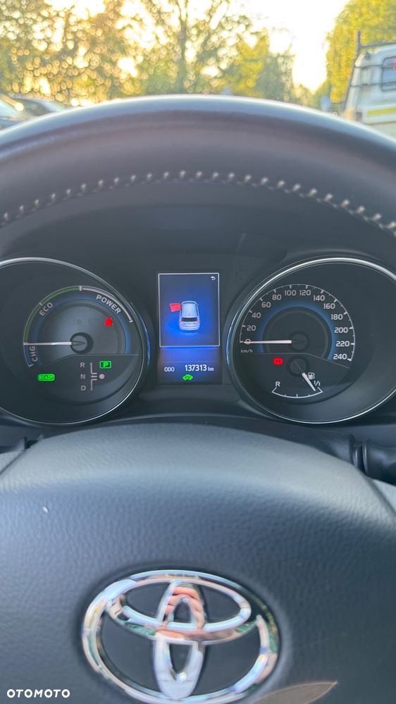 Toyota Auris Hybrid 135 Comfort - 4