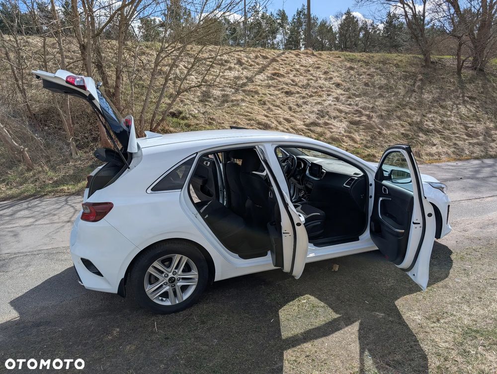 Kia Ceed 1.5 T-GDI M DCT - 19