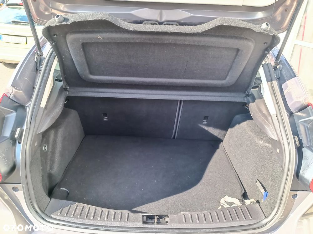 Ford Focus 1.6 EcoBoost Titanium - 29