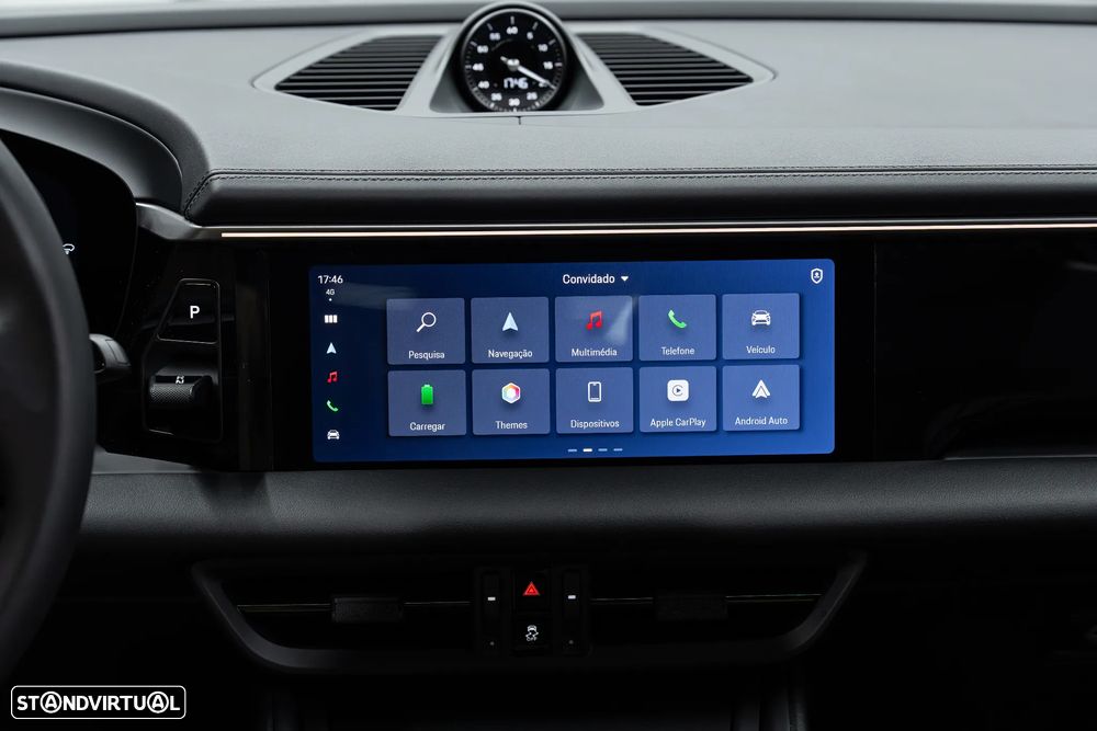 Porsche Macan Electric 4 - 37