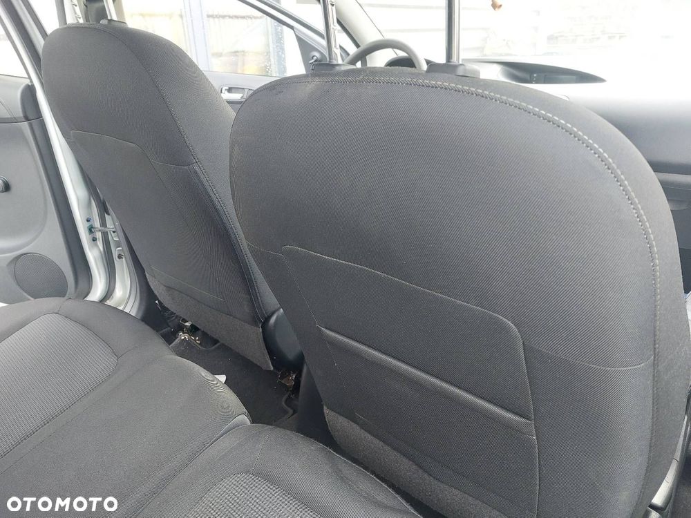 FOTELE KOMPLET LEWY PRAWY KANAPA TYŁ  HYUNDAI I20 I LIFT - 7