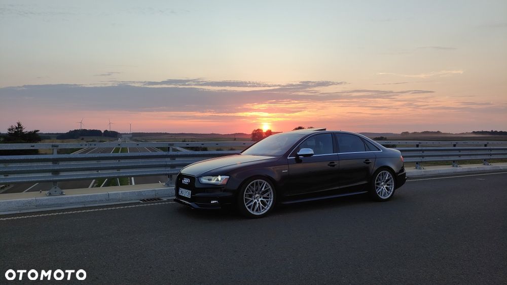 Audi S4 Limousine - 1