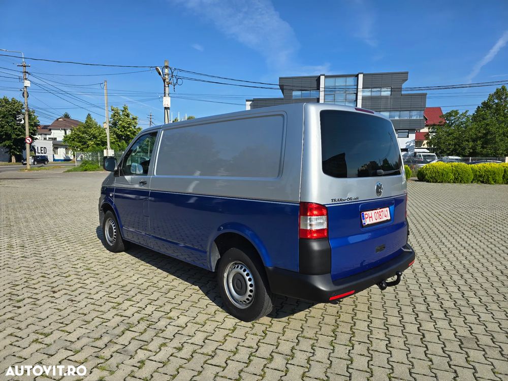 Volkswagen Transporter - 3