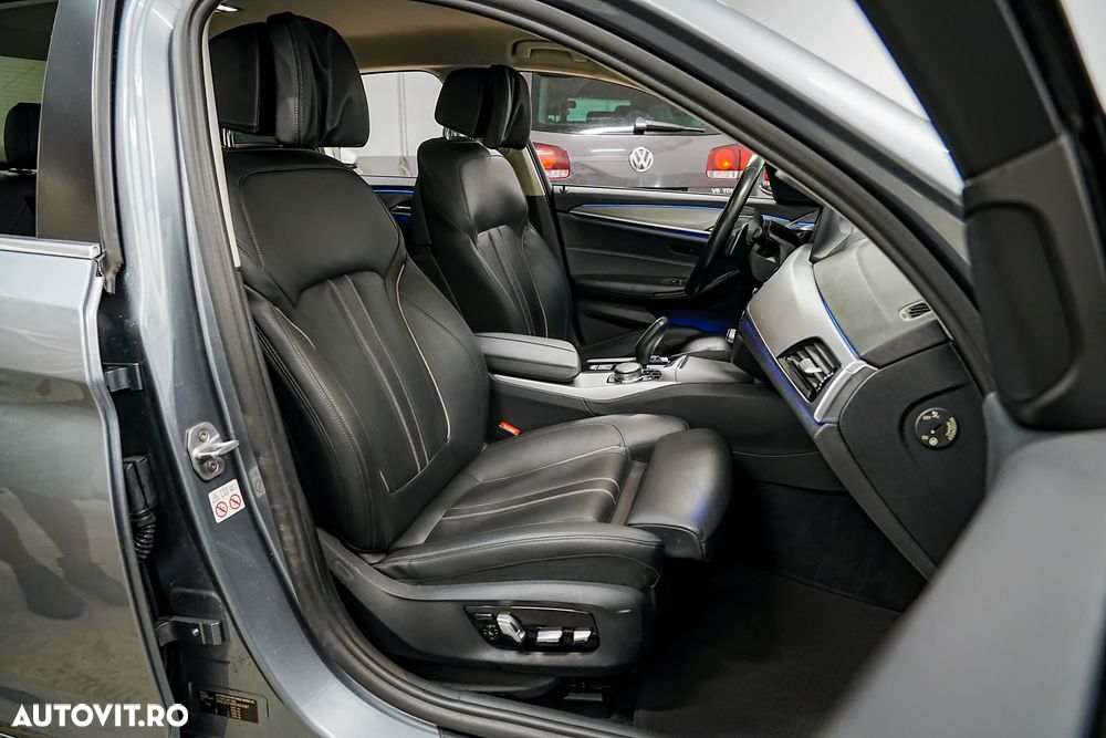 BMW Seria 5 520d AT - 6