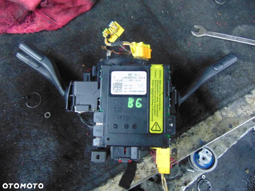Przełączniki moduł manetki passat b6 - 2