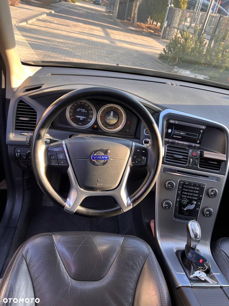 Volvo XC 60 D3 Momentum - 7