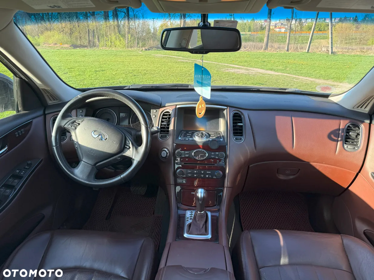Infiniti QX50 3.7 GT Premium - 10