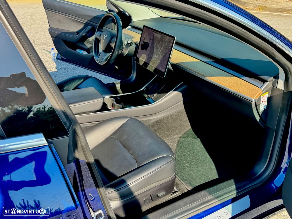 Tesla Model 3 Long-Range Dual Motor AWD - 9