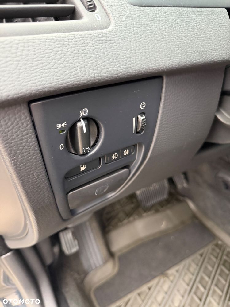 Volvo XC 90 3.2 RDesign - 27