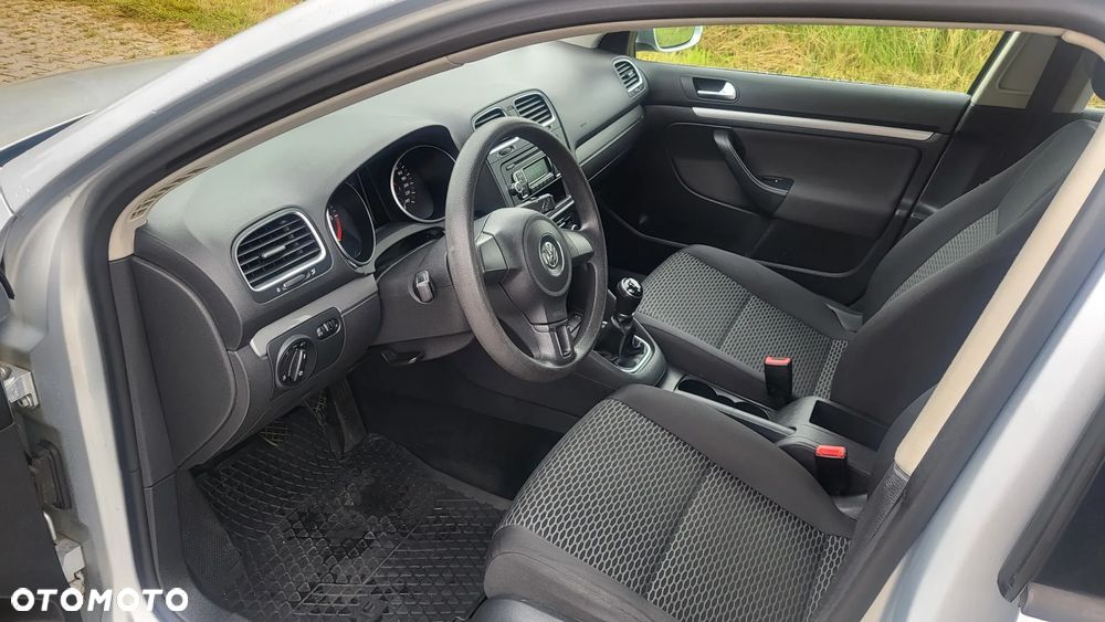 Volkswagen Golf VI 1.6 TDI 4Mot Trendline - 17