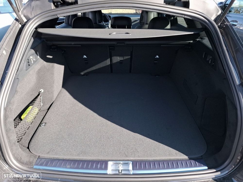 Mercedes-Benz E 220 d - 28