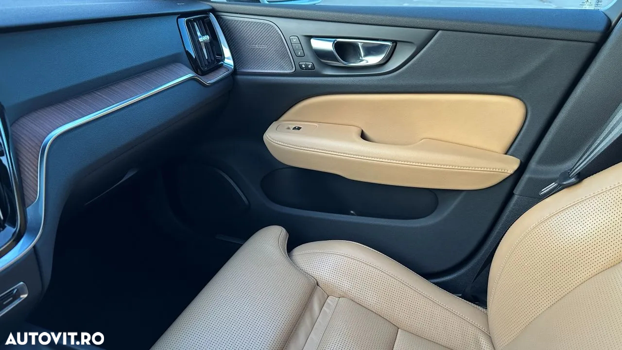 Volvo V60 B4 MHEV AT8 FWD Inscription - 7