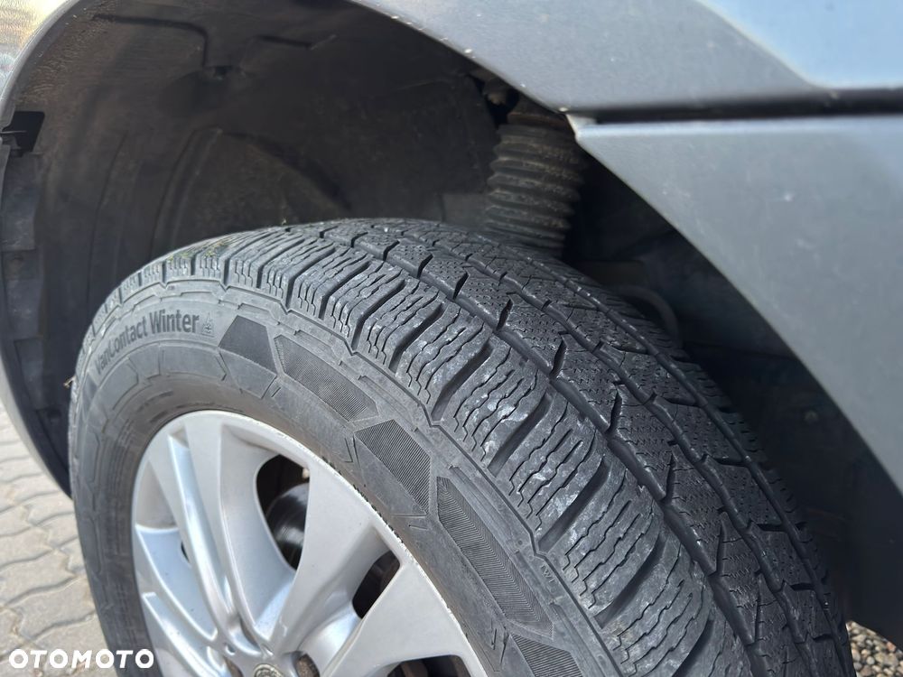 Mercedes-Benz SPRINTER - 15