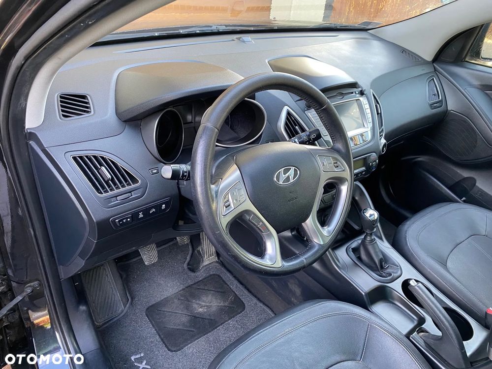 Hyundai ix35 2.0 CRDi 4WD Premium - 10