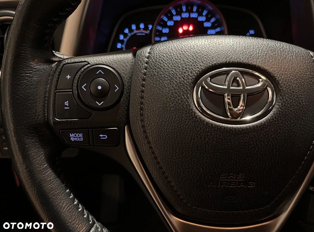 Toyota RAV4 2.0 D-4D 4x2 Start-Stop Executive - 13