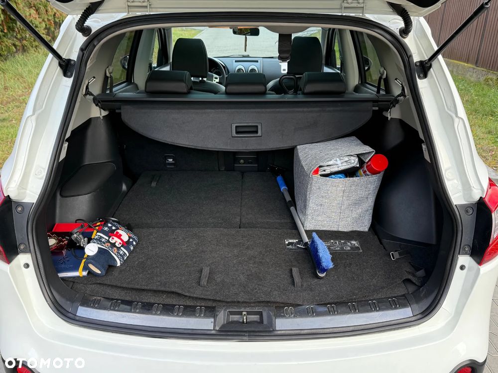 Nissan Qashqai+2 2.0 dCi 4x4 Tekna - 12