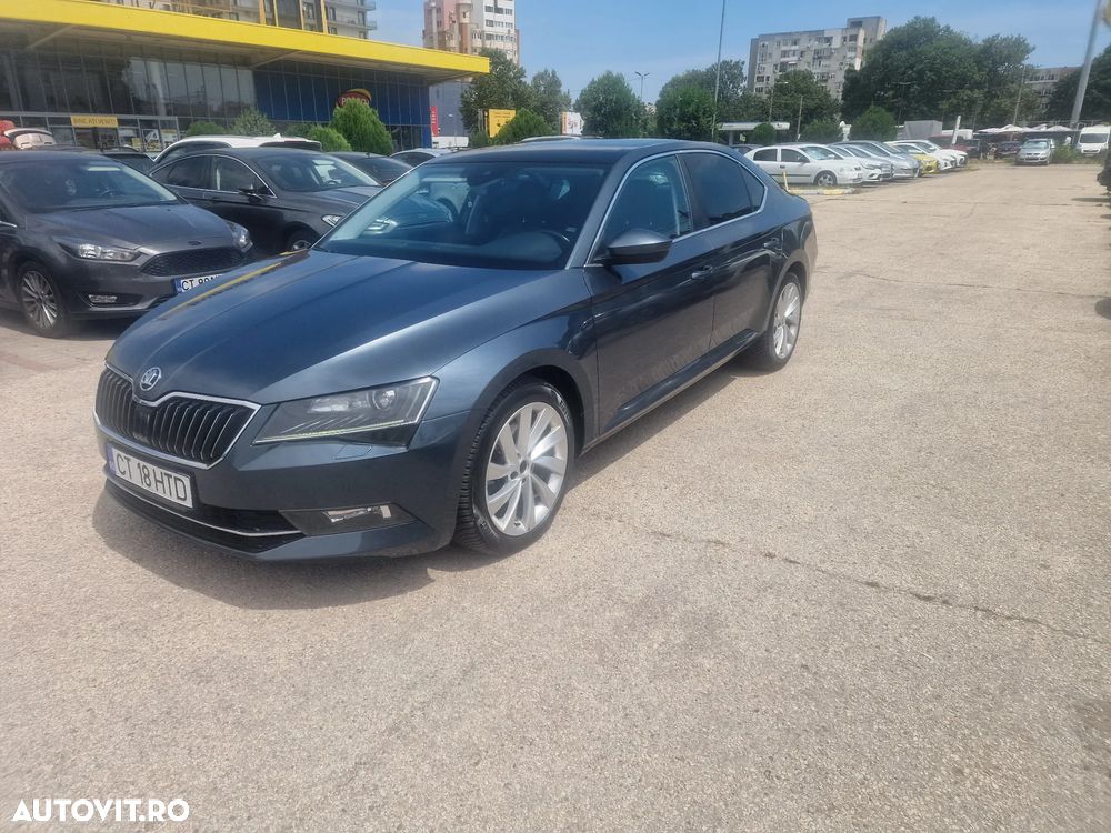 Skoda Superb 2.0 TDI DSG Premium Edition - 5