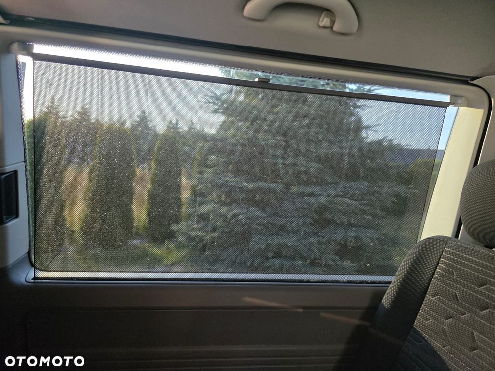 Volkswagen Caravelle 2.0 TDI L2 Highline 4Motion DSG - 33