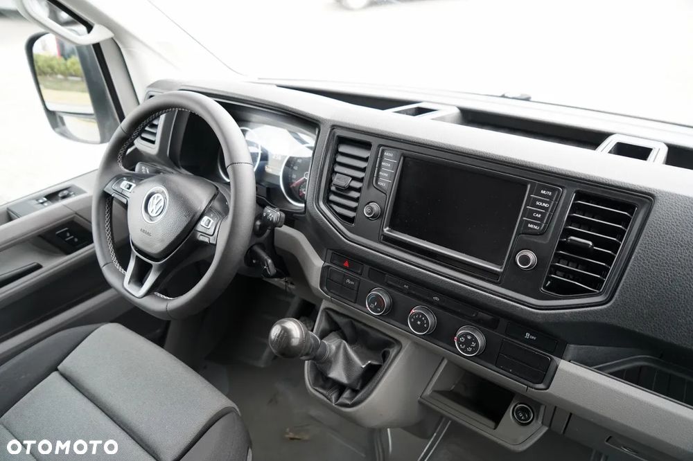 Volkswagen CRAFTER II / 2.0 TDI -177 KM / WYWROTKA / BLIŹNIAK / MANUAL / SPROWADZONY - 31