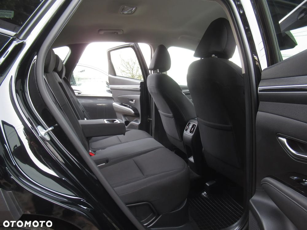 Hyundai Tucson 1.6 T-GDi HEV Executive 2WD - 10