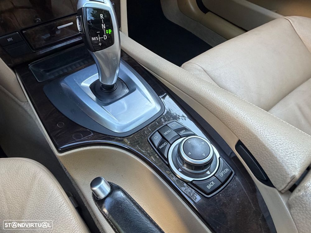 BMW 520 dA Executive - 18