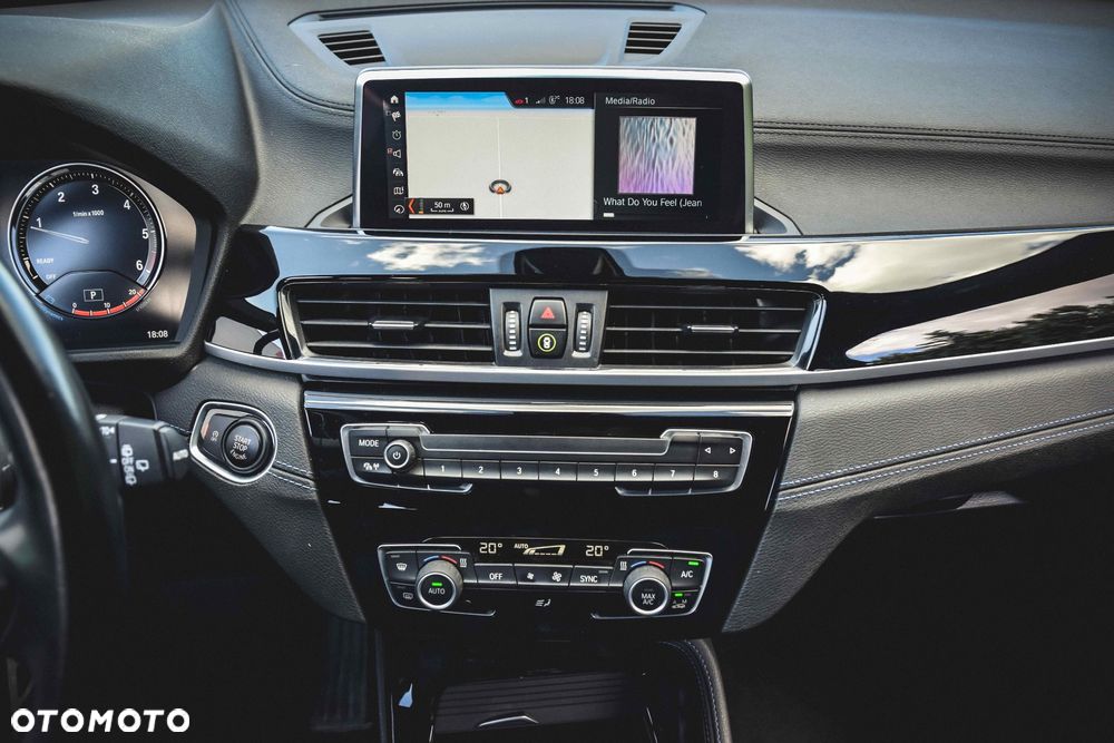 BMW X1 sDrive18d M Sport - 17