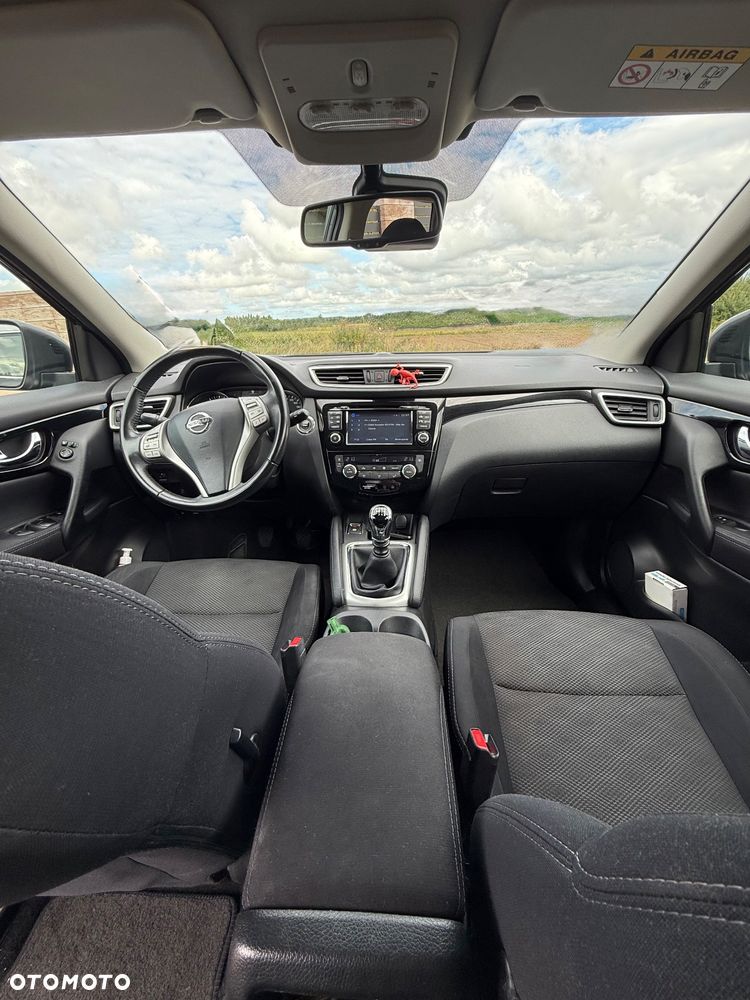 Nissan Qashqai - 2