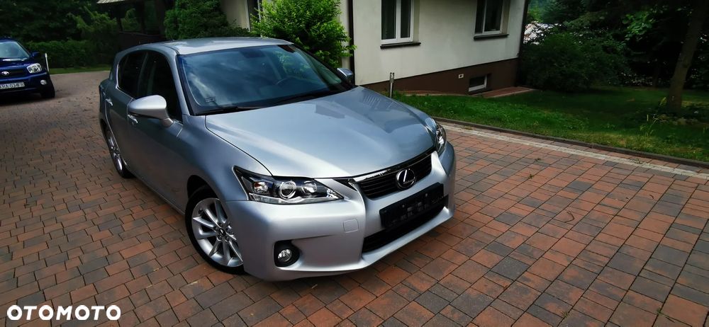 Lexus CT 200h Prestige - 1