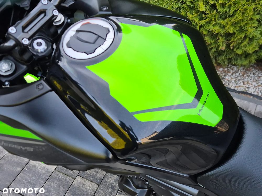 Kawasaki Versys 650 - 16