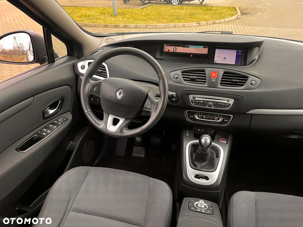 Renault Scenic 1.5 dCi Authentique - 12
