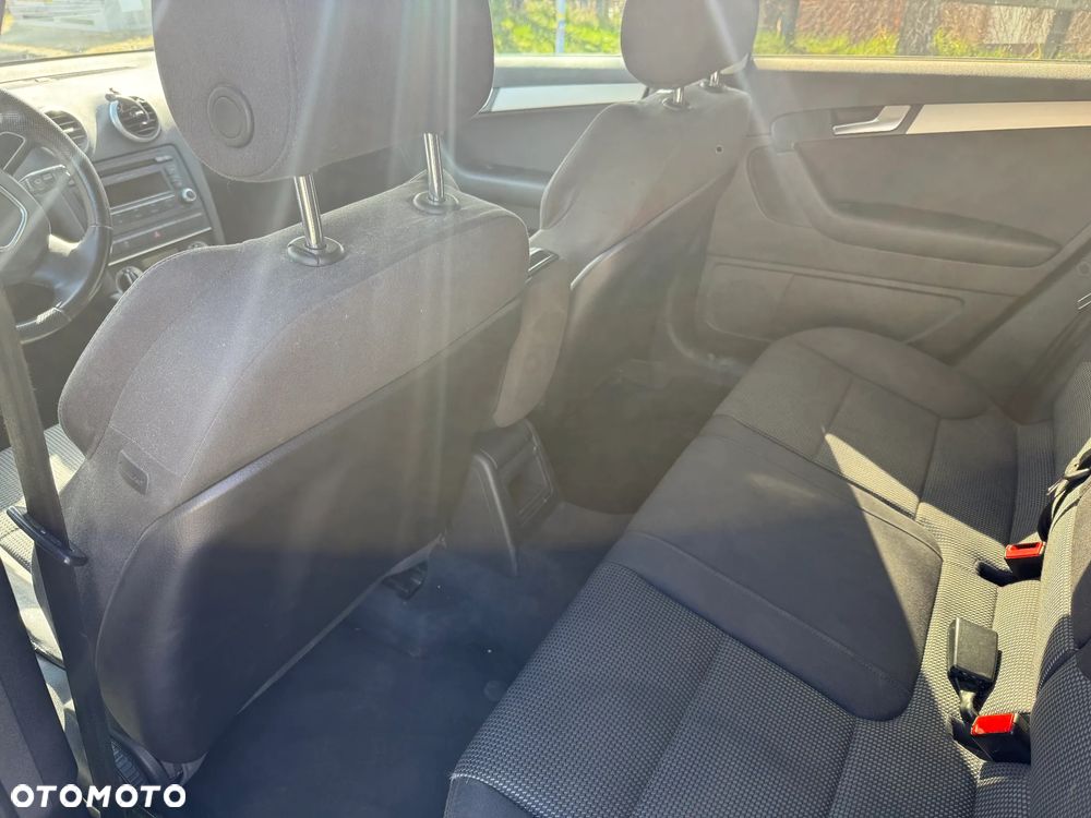 Audi A3 Sportback 1.8 TFSI Quattro Ambition - 10