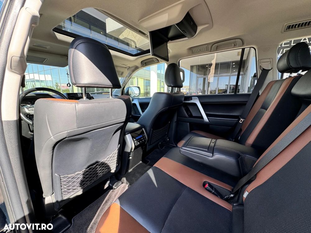 Toyota Land Cruiser 2.8l D-4D 204 CP A/T Luxury Black Matte Edition - 27