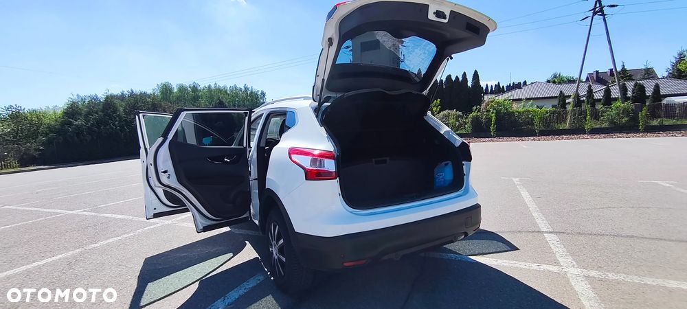Nissan Qashqai 1.5 dCi Tekna EU6 - 17