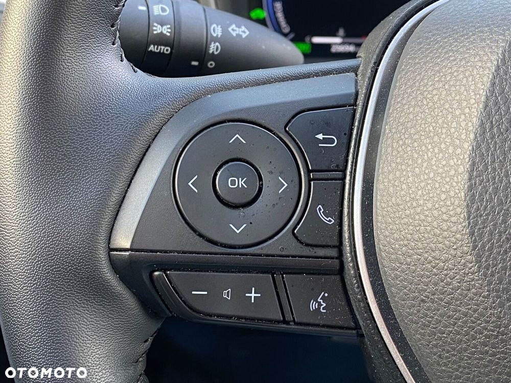 Toyota Corolla Cross 2.0 Hybrid Executive - 27