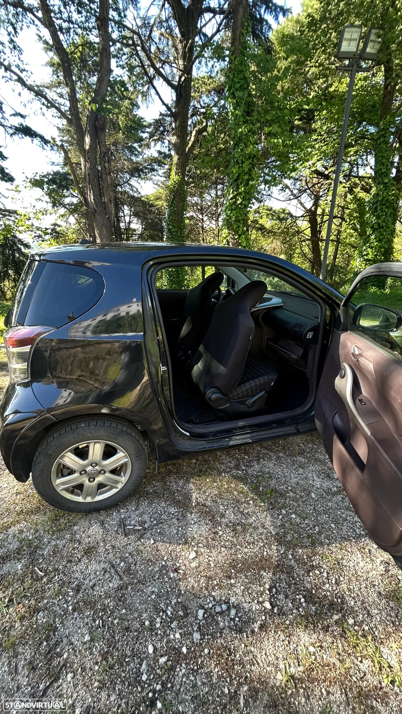 Toyota iQ 1.0 VVT-i 2 EP+NAVI+Bluetooth - 4
