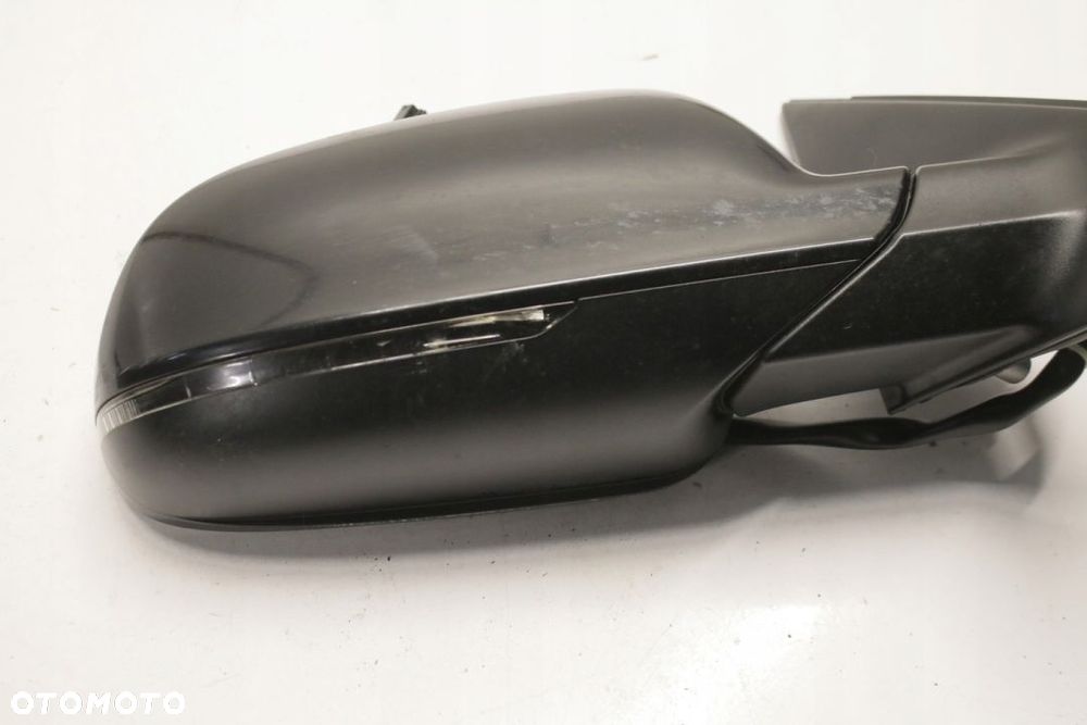 lusterko prawe Audi A4 B8 5 PIN - 5