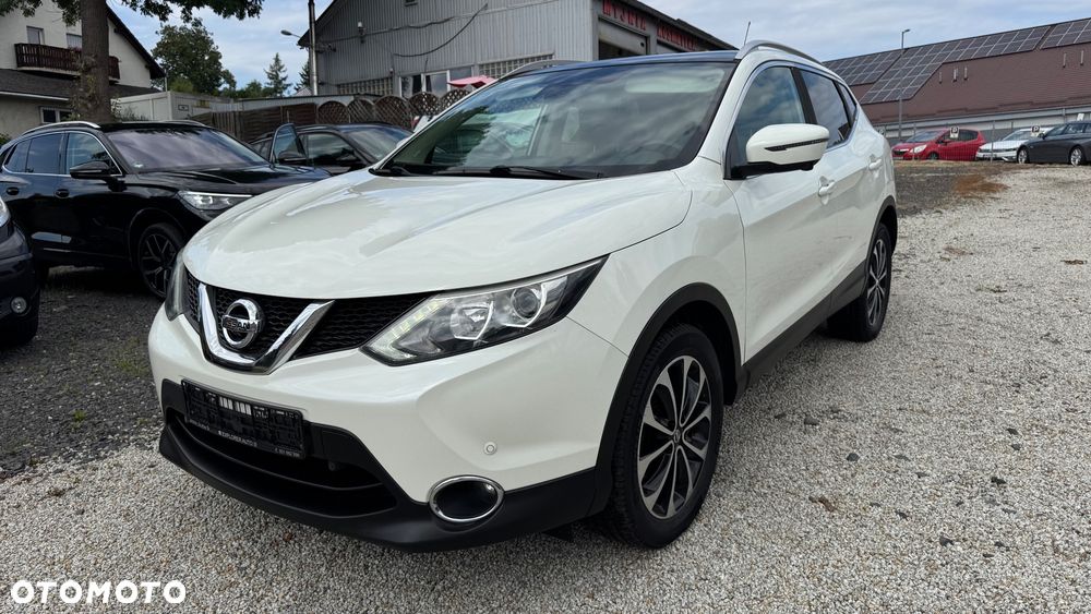Nissan Qashqai 1.6 DIG-T Tekna+ - 1