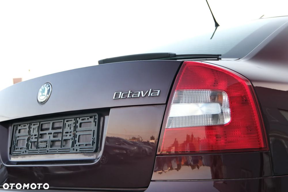 Skoda Octavia 1.4 TSI Active - 11
