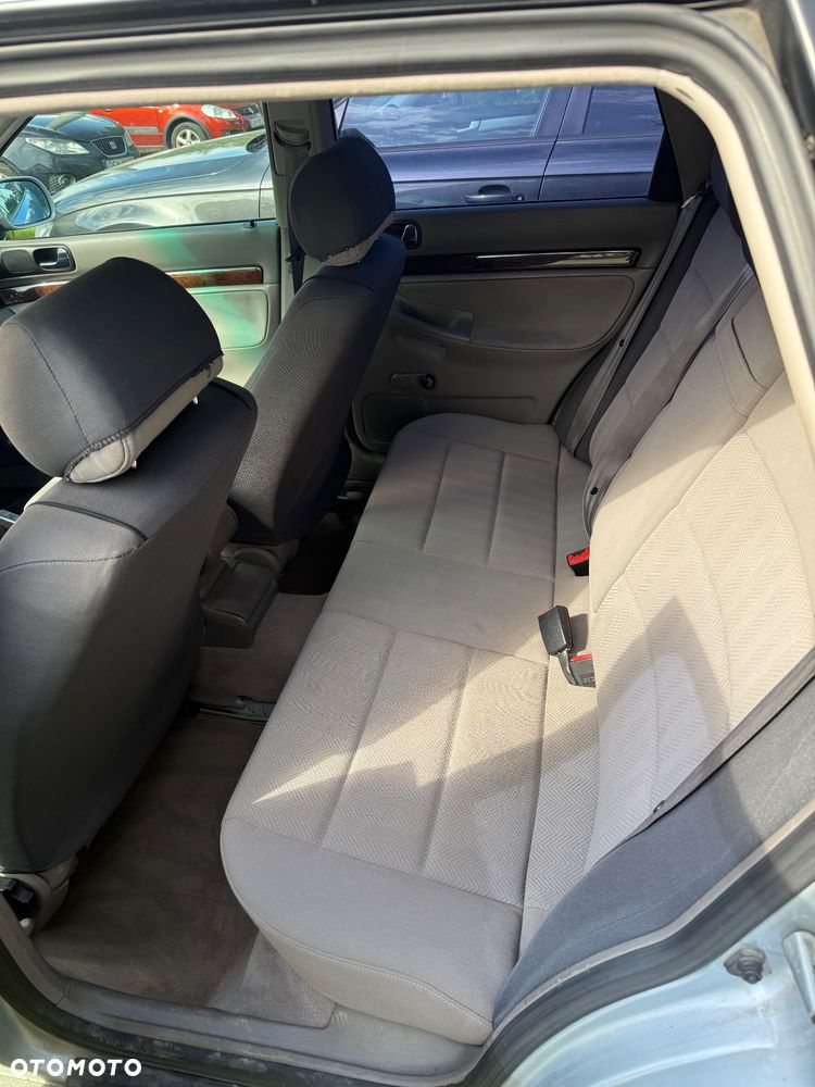 Audi A4 Avant 1.9 TDI - 5