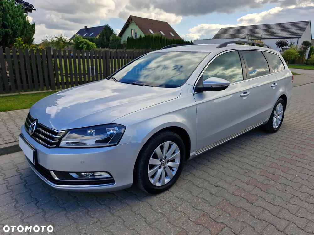 Volkswagen Passat 2.0 TDI Comfortline - 34