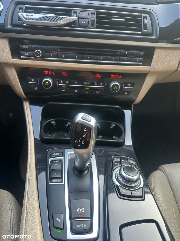 BMW Seria 5 520d Modern Line - 13
