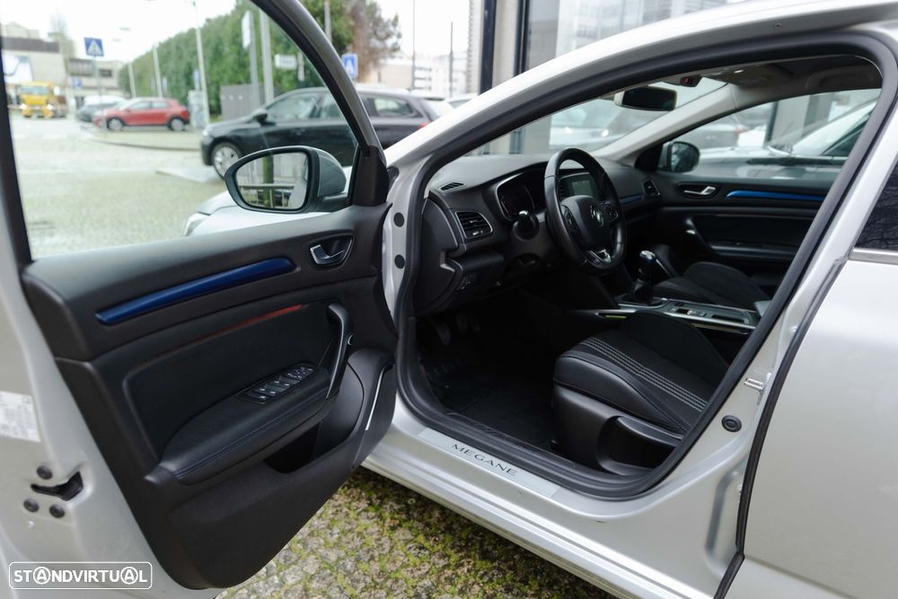 Renault Mégane 1.5 Blue dCi GT Line - 9
