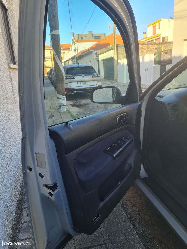 VW Golf 1.4i Confortline - 17