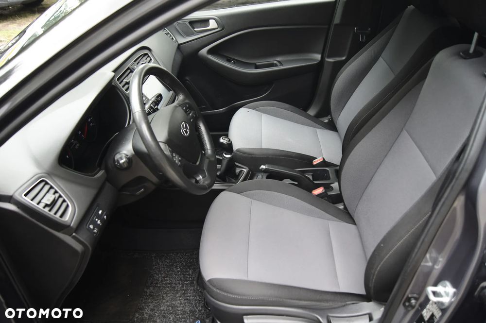 Hyundai i20 blue 1.2 YES!+ - 9