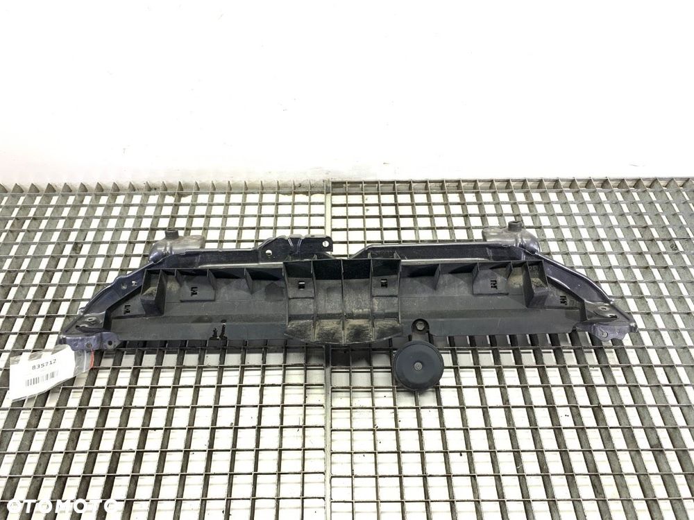 WZMOCNIENIE GÓRNE  TOYOTA YARIS (_P9_) 2005 - 2014 1.33 VVT-i (NSP90_) 74 kW [100 KM] benzyna 2008 - 2