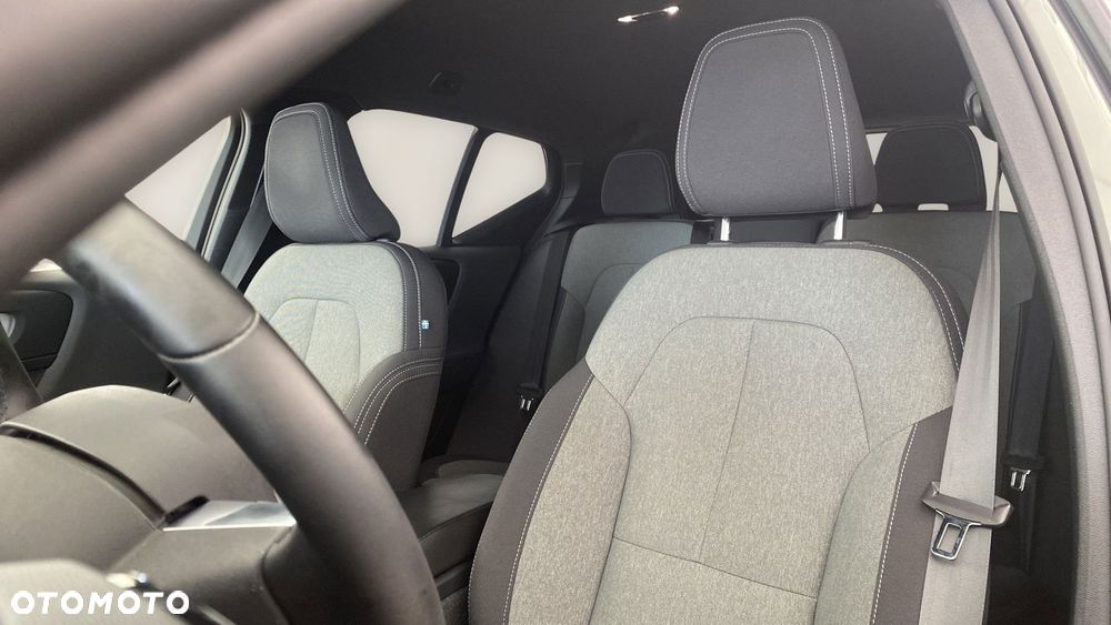 Volvo XC 40 T2 Core - 11