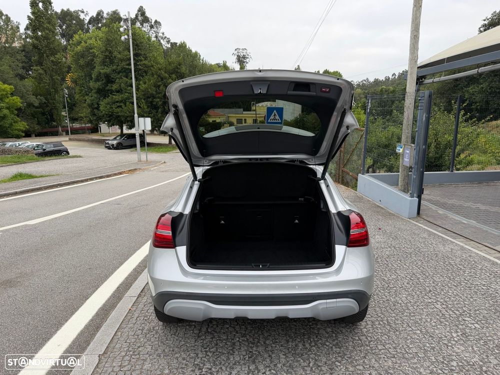 Mercedes-Benz GLA 180 d Style - 10