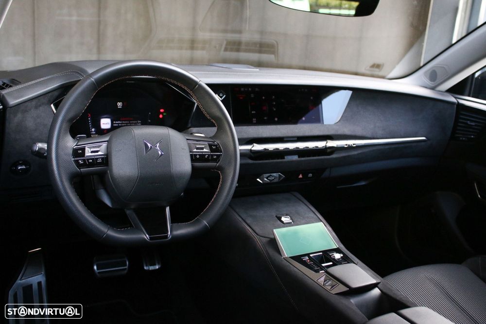 DS DS4 1.2 PureTech Performance Line EAT8 - 32