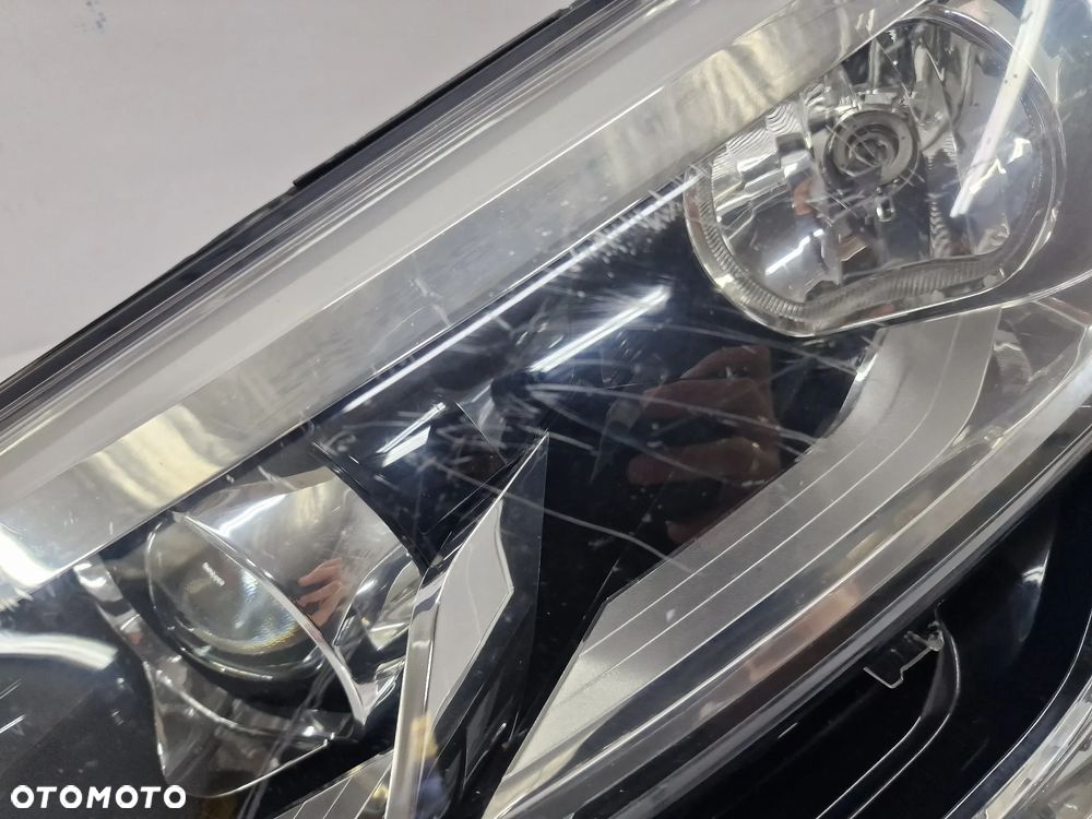 RENAULT MEGANE 4 IV 16- LEWA LAMPA PRZEDNIA PRZÓD SOCZEWKA + LED , NR 260603157R , NR AUKCJI LA205 - 5